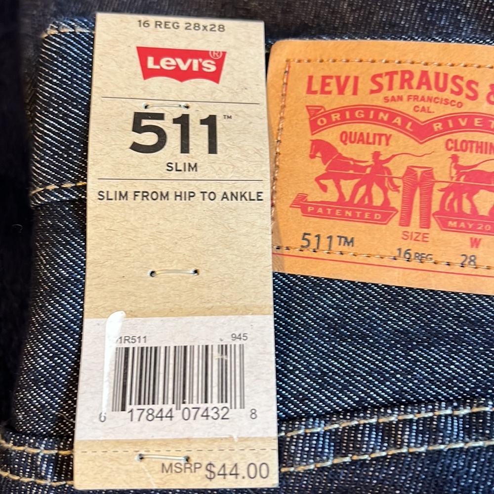‎Levi’s - Picture 10 of 10
